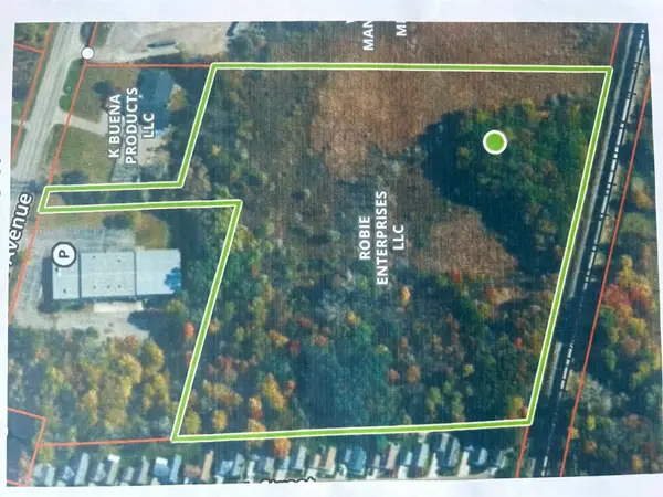 2410 E Grand River AVE, Williamston, MI 48895