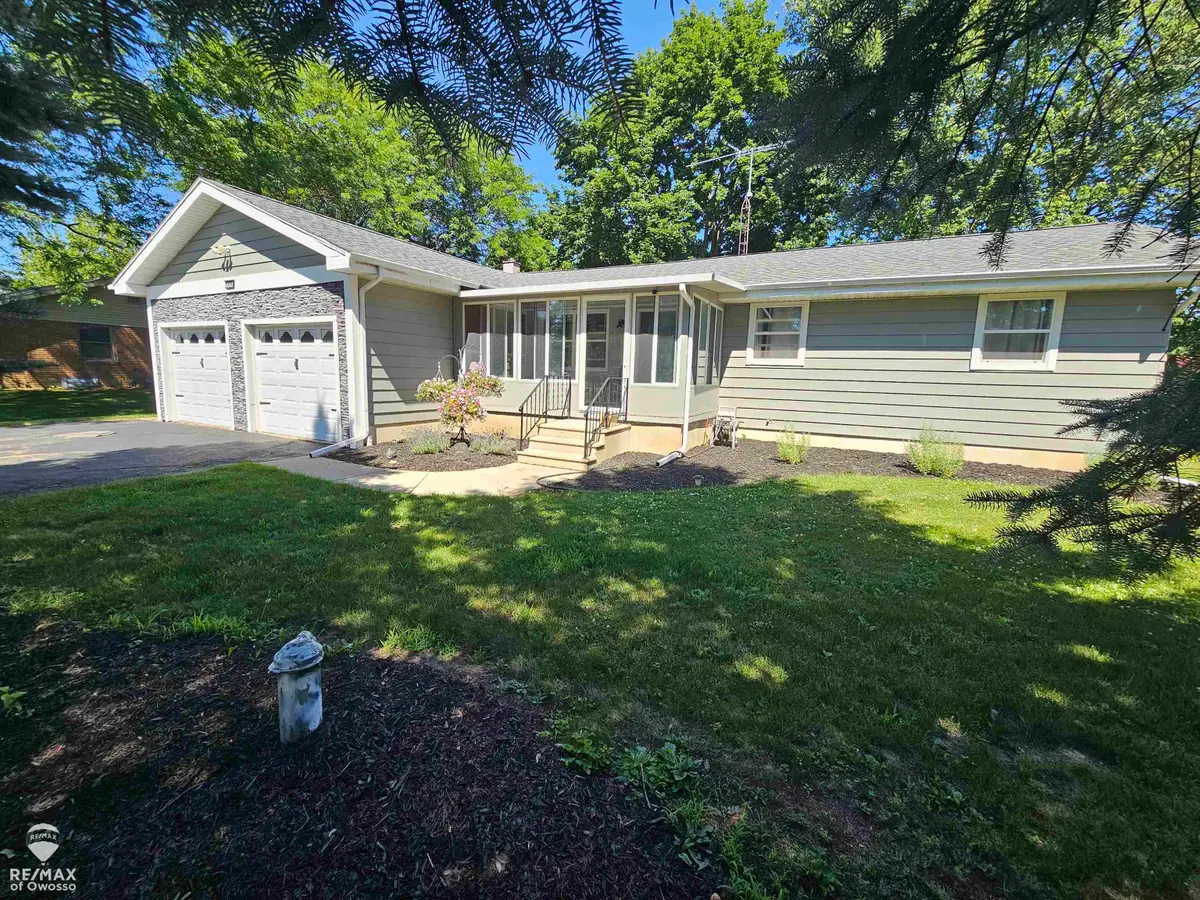 500 N Hintz ST, Owosso, MI 48867 - #1