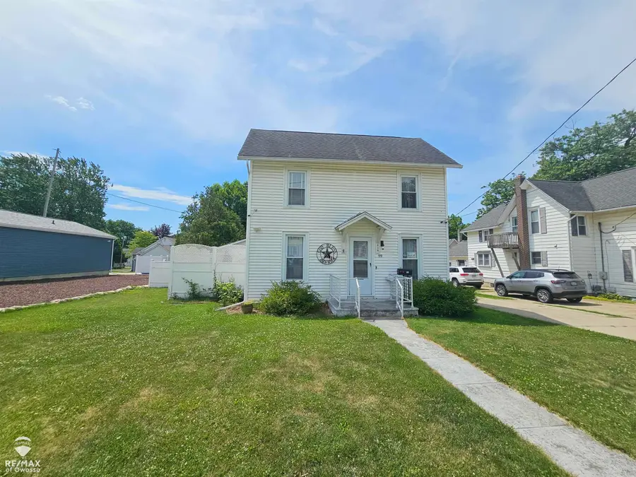 614 E Oliver ST, Owosso, MI 48867 - #2