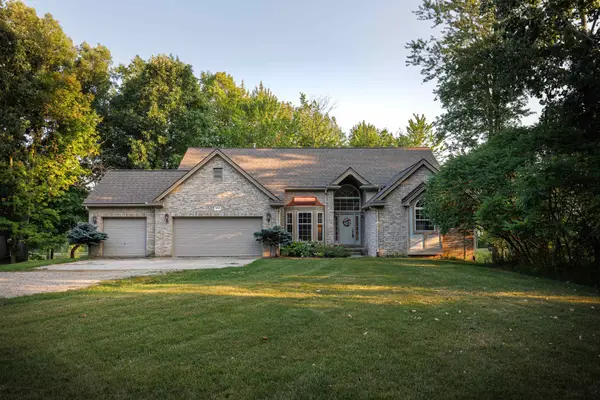4779 Cusenza DR, OtterLake, MI 48464