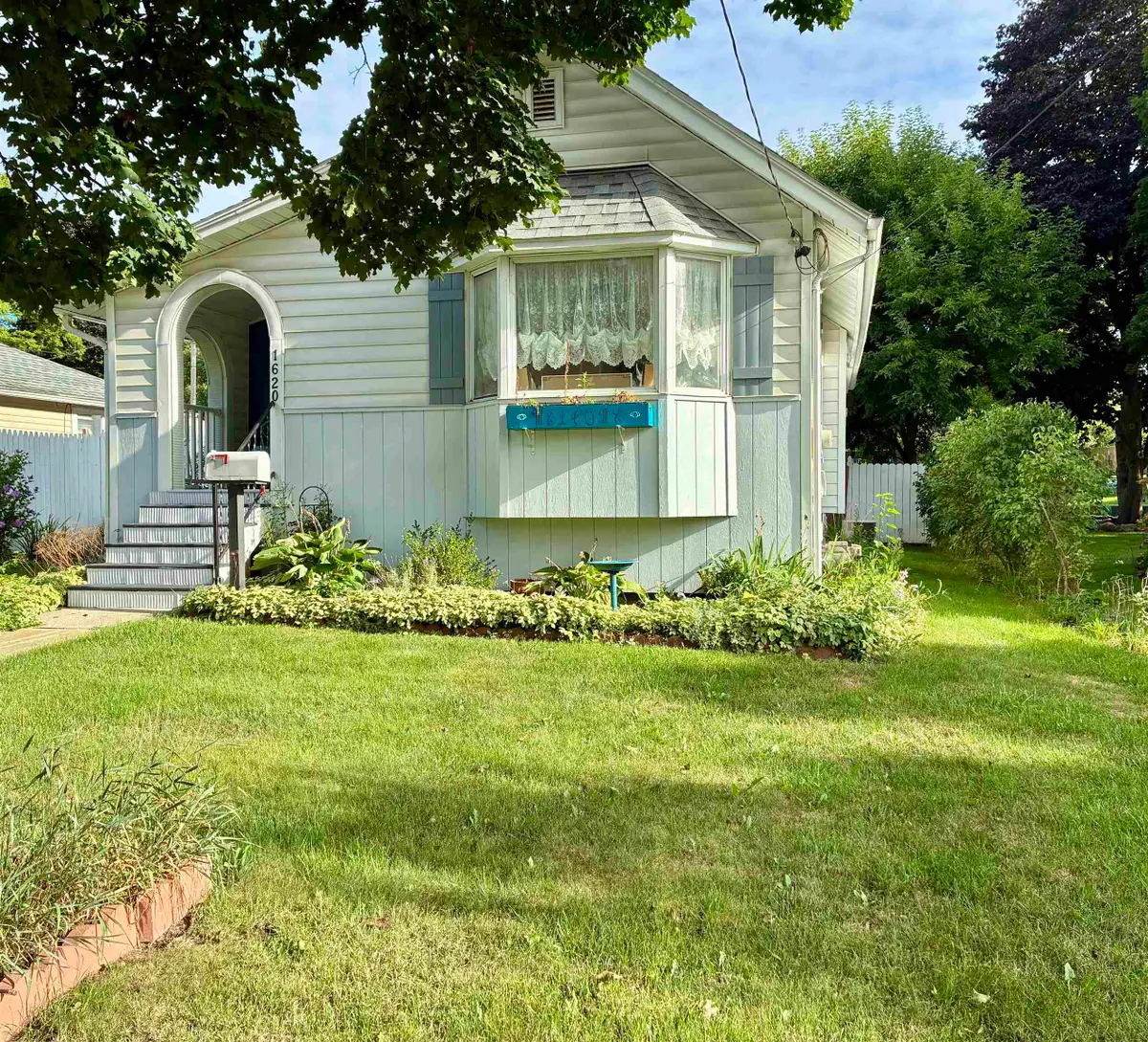 1620 W Main ST, Owosso, MI 48867 - #1