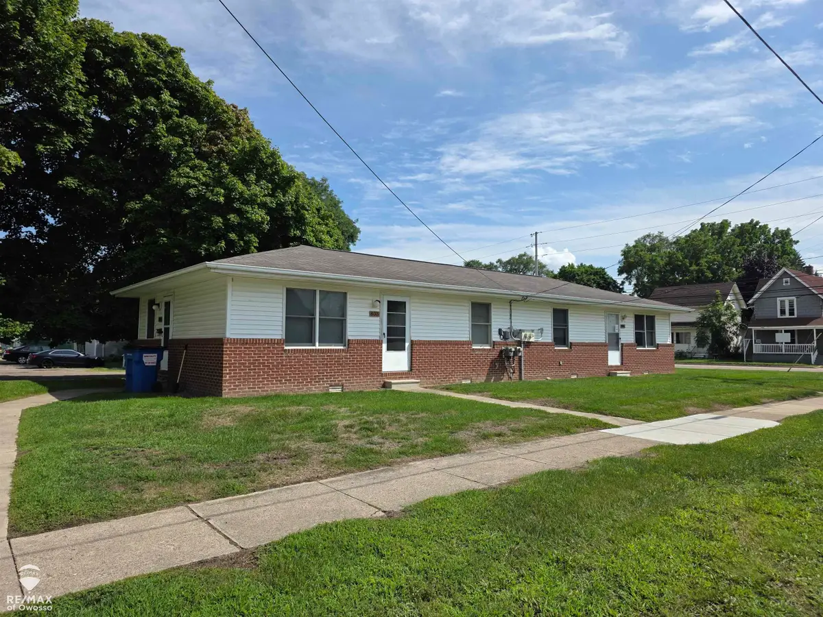 801-803 Corunna AVE, Owosso, MI 48867 - #1