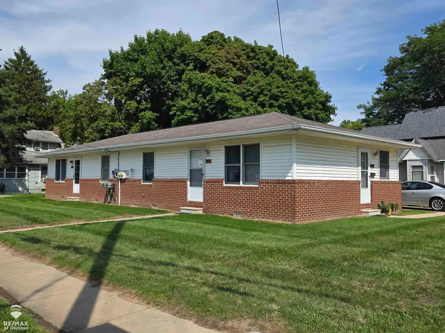 801-803 Corunna AVE, Owosso, MI 48867 - #2