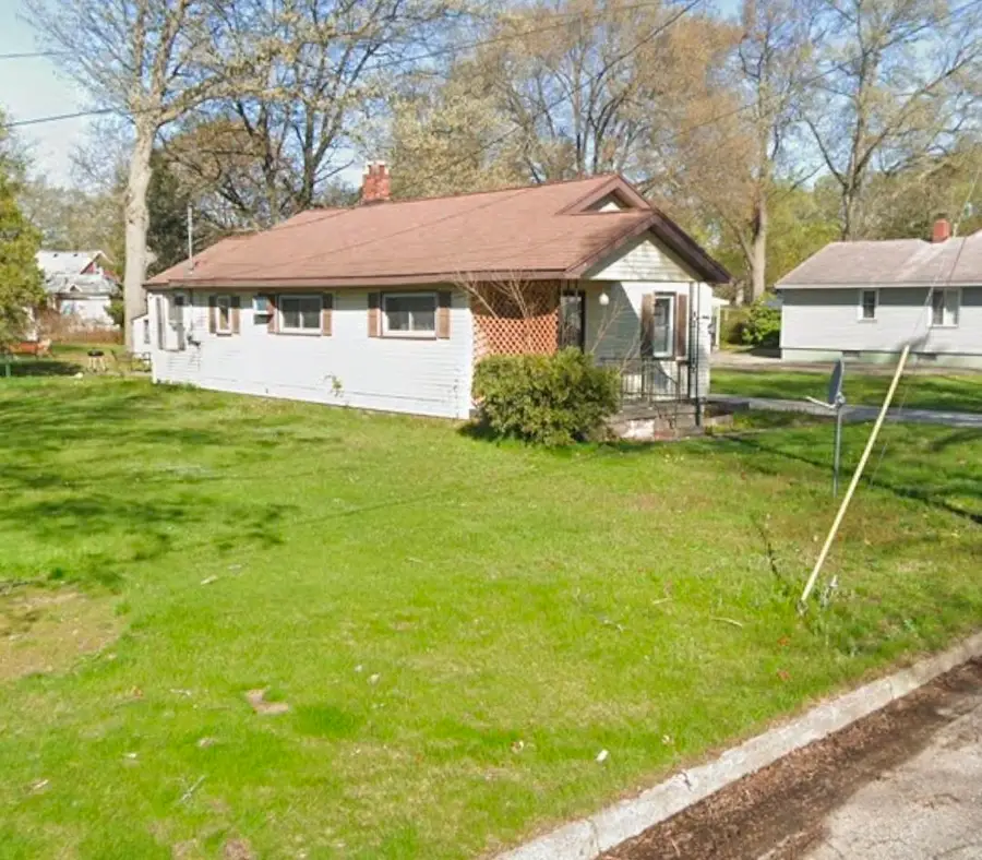 2335 Moon ST, Muskegon, MI 49441 - #2