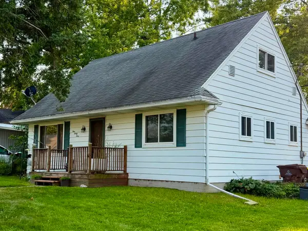 433 Harriet AVE, Lansing, MI 48917