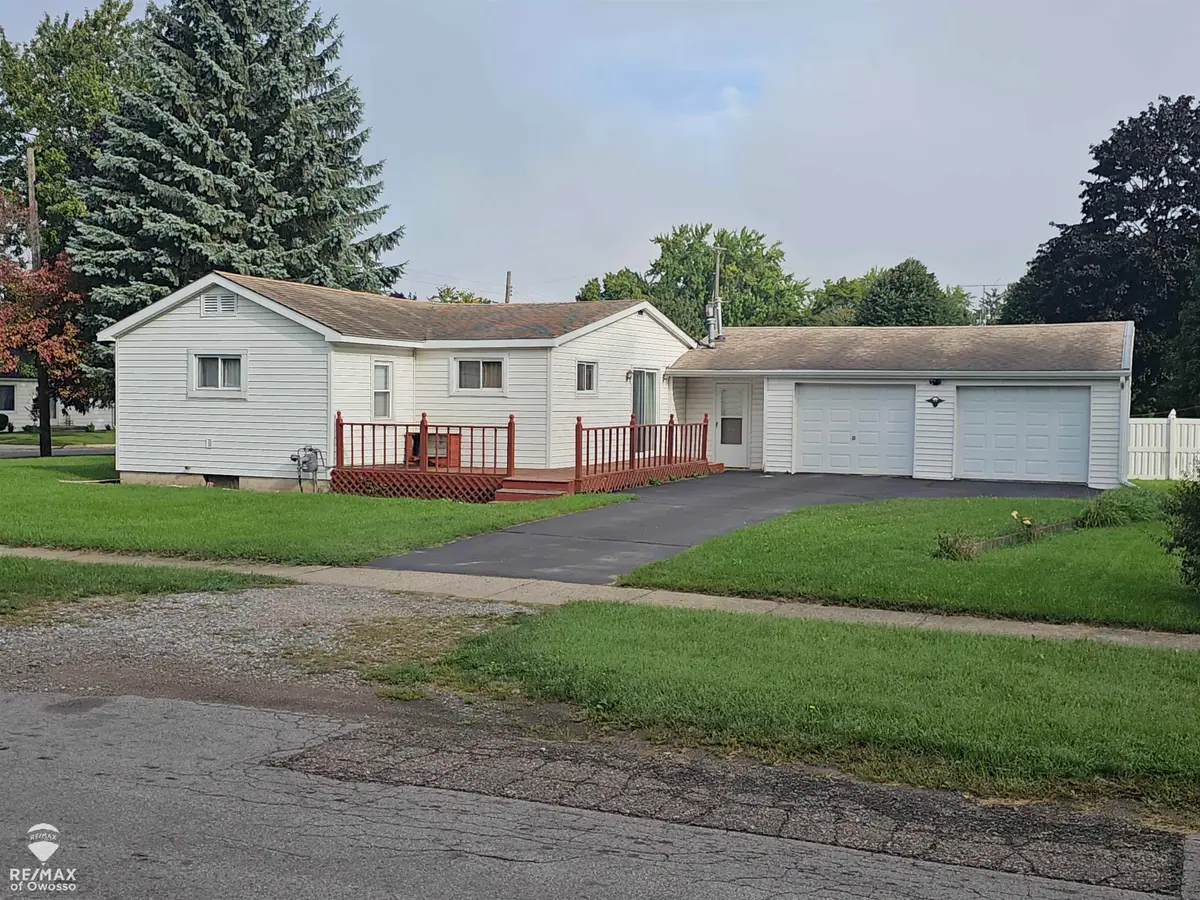 1011 Walnut ST, Owosso, MI 48867 - #1