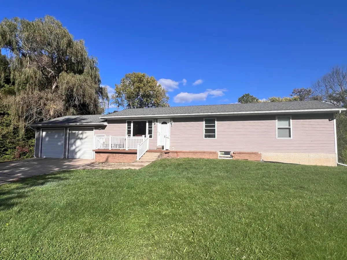 4660 E Lansing RD, Bancroft, MI 48414 - #1