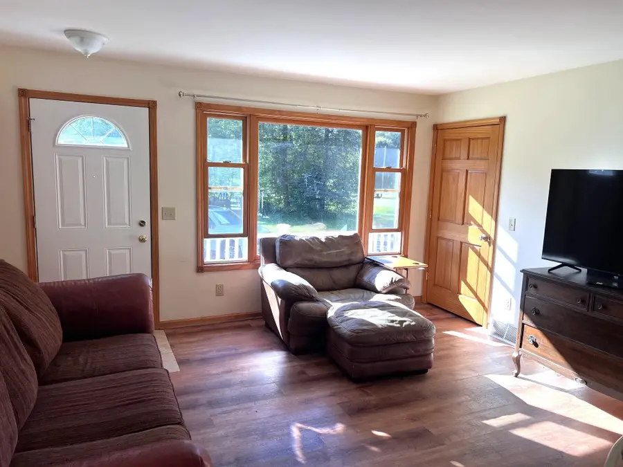 4660 E Lansing RD, Bancroft, MI 48414 - #3