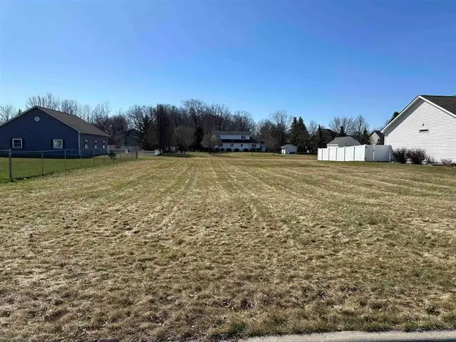 Winterwood LN, Saginaw, MI 48603 - #2