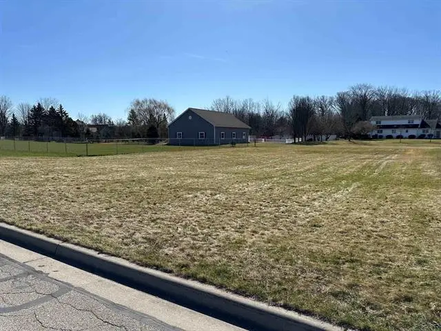 Winterwood LN, Saginaw, MI 48603 - #3