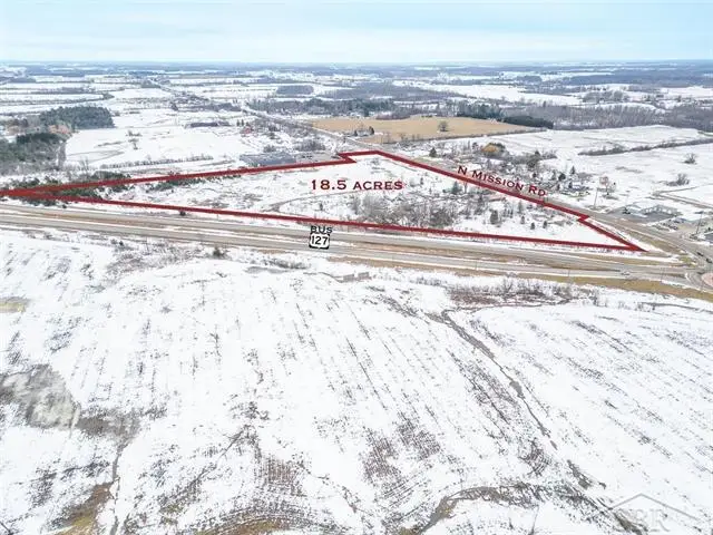 11426 N Mission RD, Clare, MI 48617 - #3