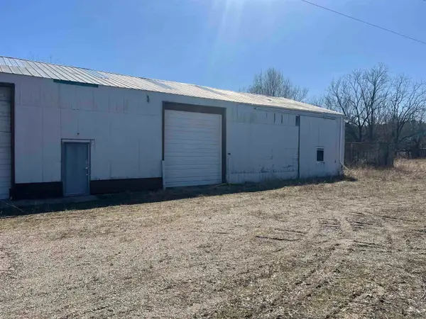 13164 Seymour RD, Montrose, MI 48457