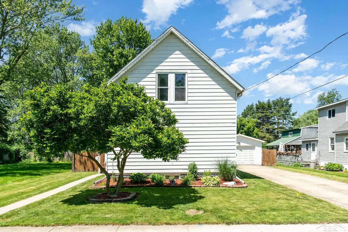 2997 Jackson ST, Saginaw, MI 48604 - #1