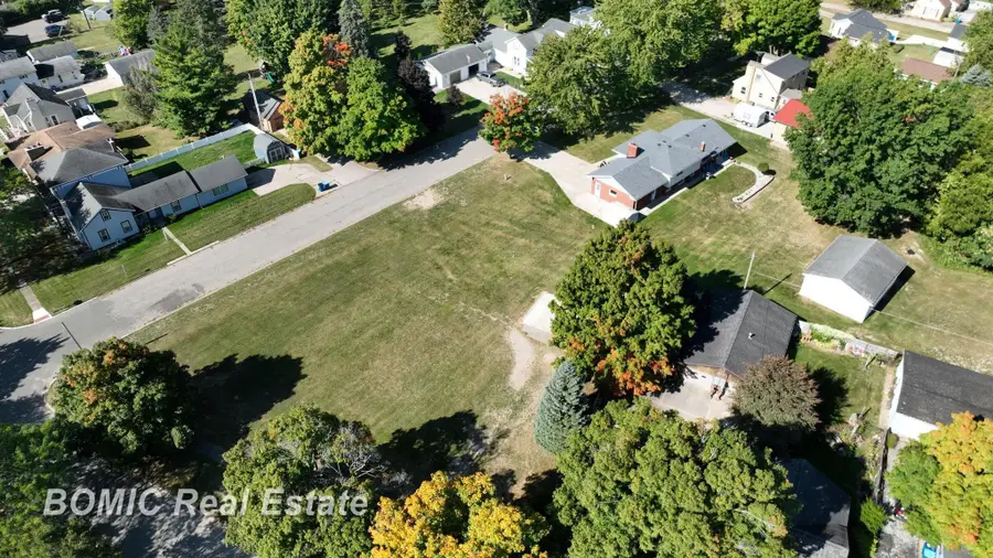 224 Prospect ST, Vassar, MI 48768 - #3