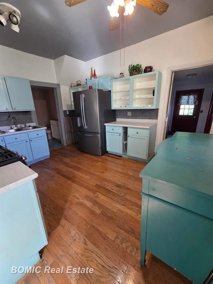 413 Franklin ST, Bay City, MI 48708 - #3