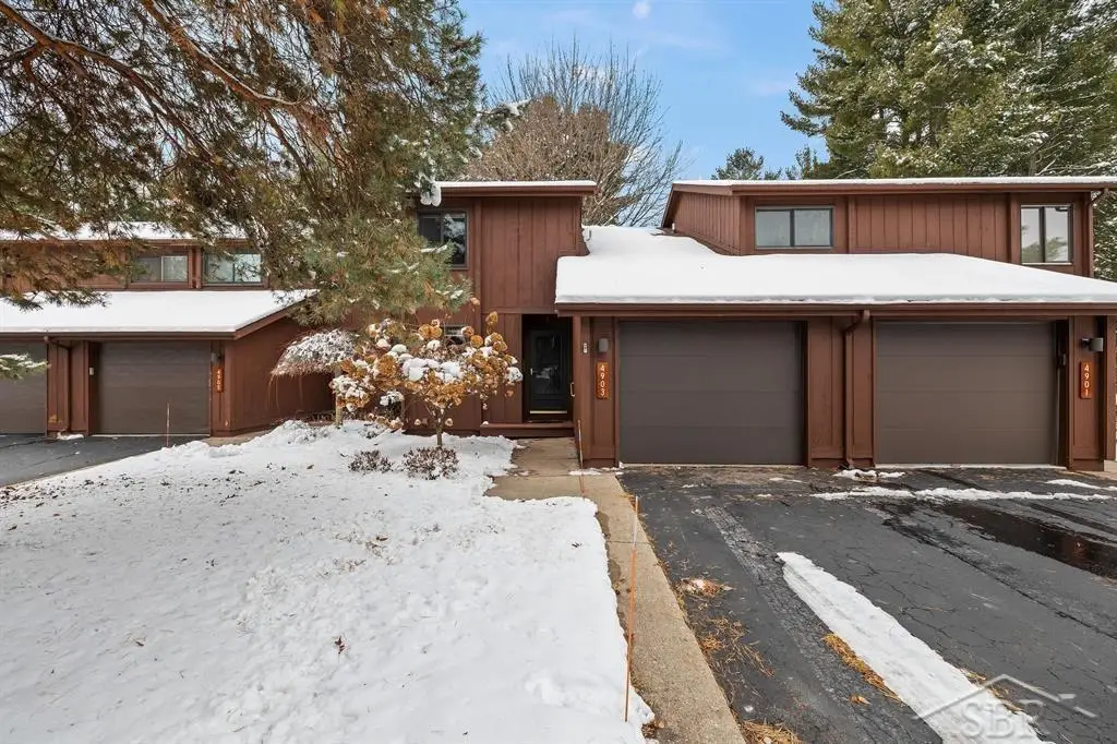 4903 Grandview CIR, Midland, MI 48640 - #1