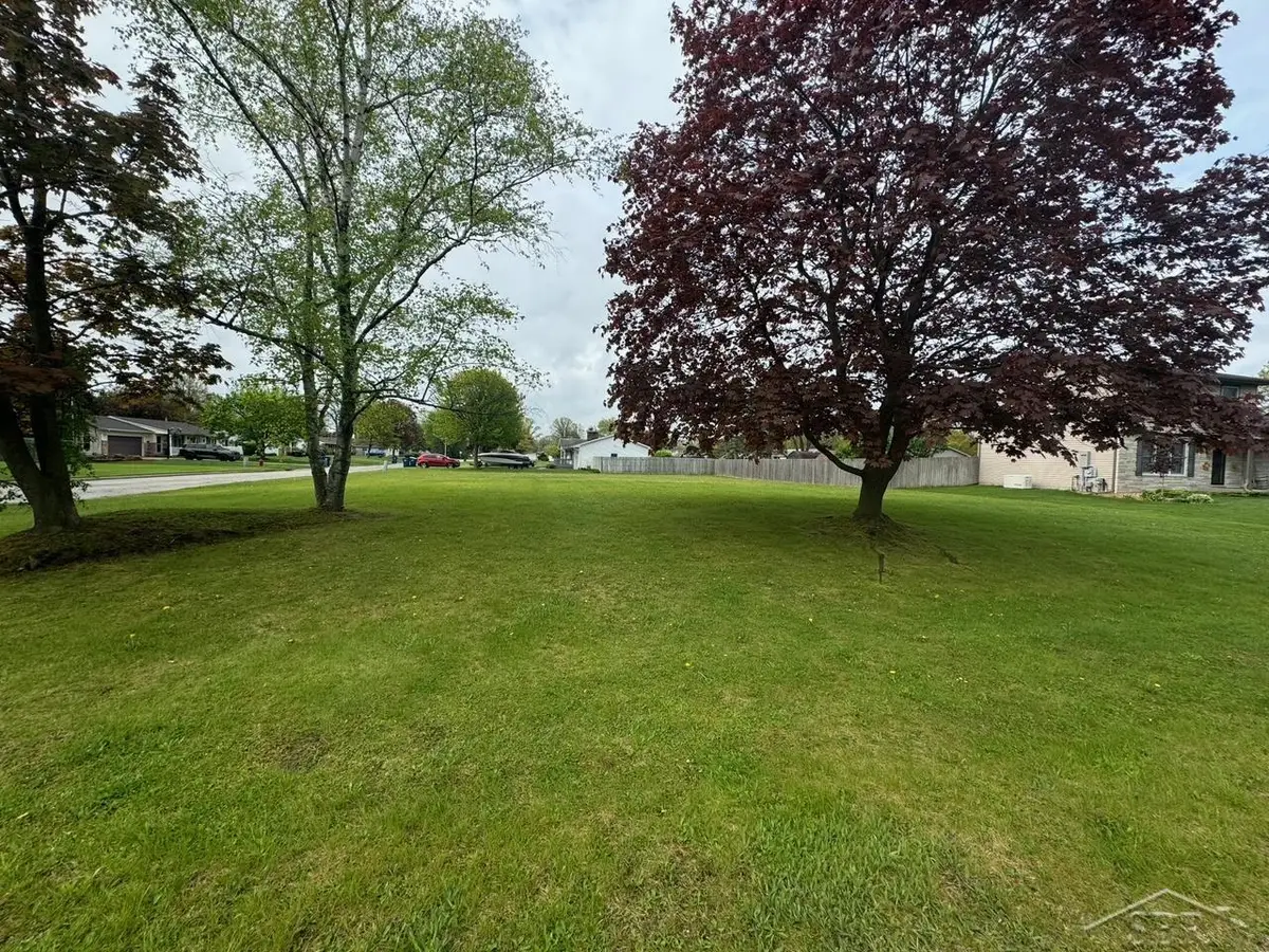 3425 Bramble DR, Saginaw, MI 48603 - #1