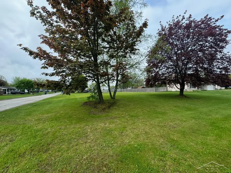 3425 Bramble DR, Saginaw, MI 48603 - #2
