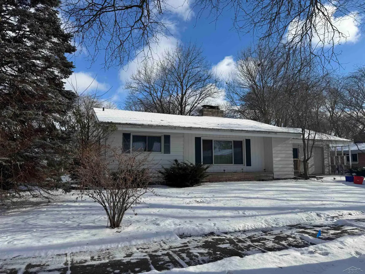 1030 Elmdale DR, Saginaw, MI 48602 - #1
