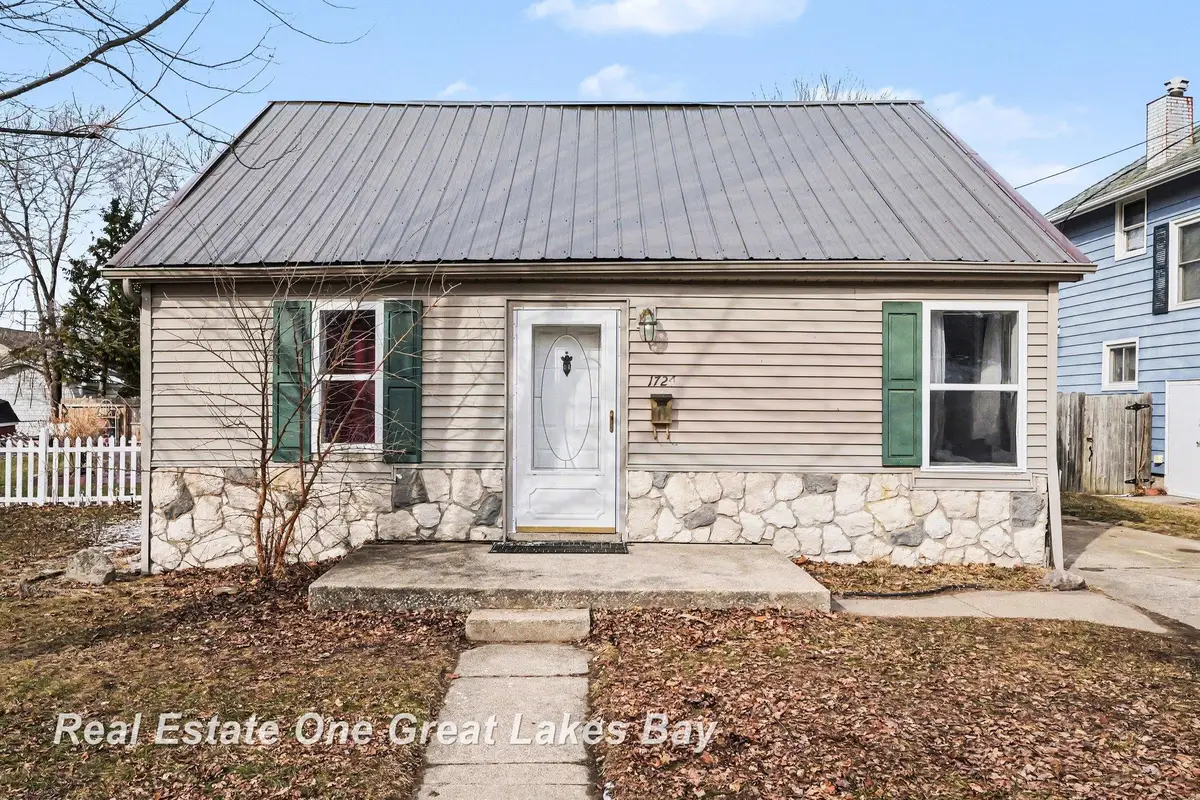 1724 Newberry ST, Saginaw, MI 48602 - #1