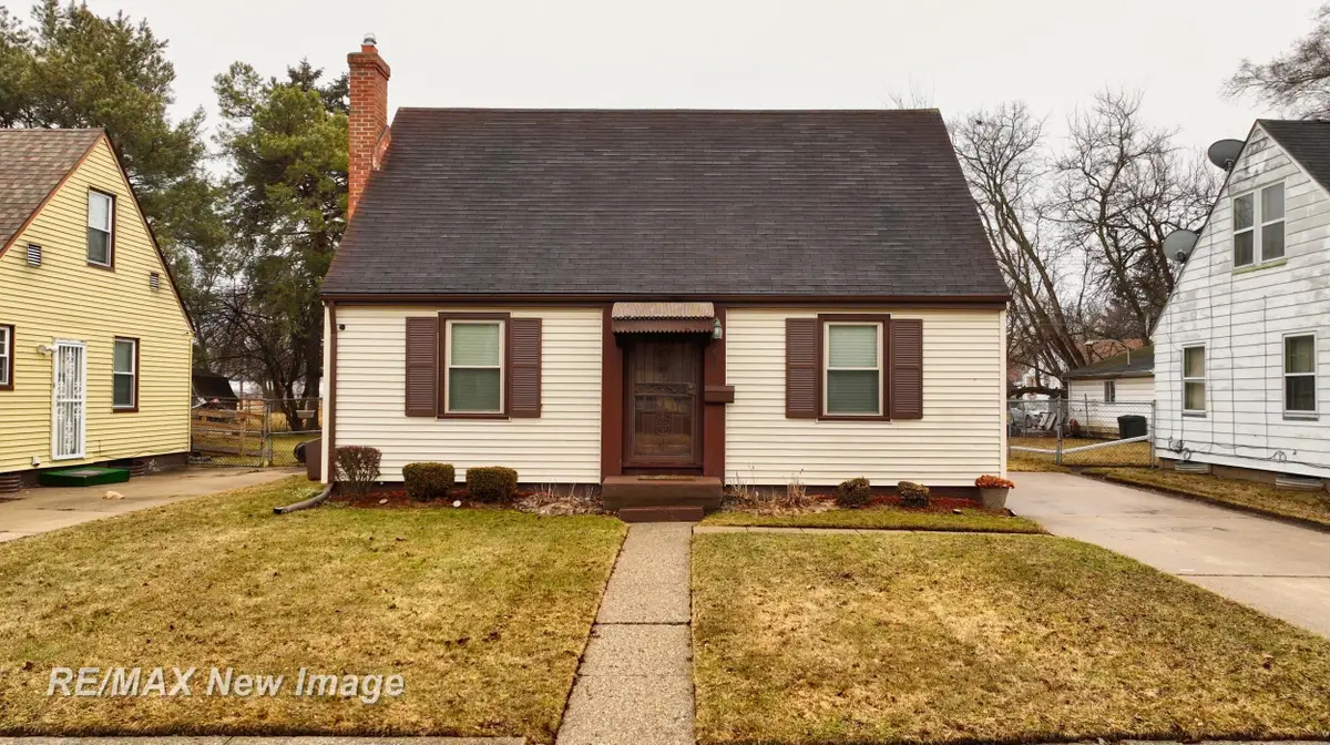 2430 Whittier ST, Saginaw, MI 48601 - #1