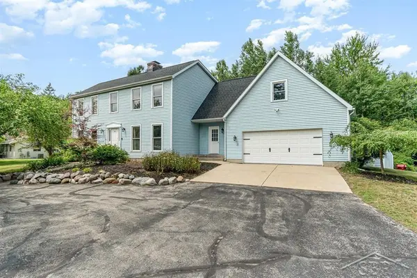3727 E Julie Ann DR, Midland, MI 48642