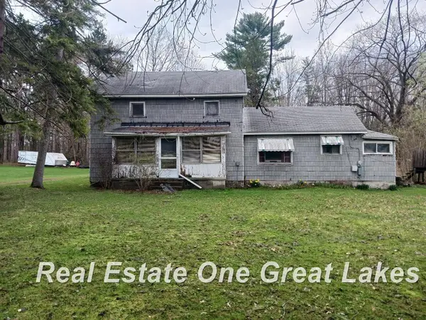 309 E North ST, StCharles, MI 48655