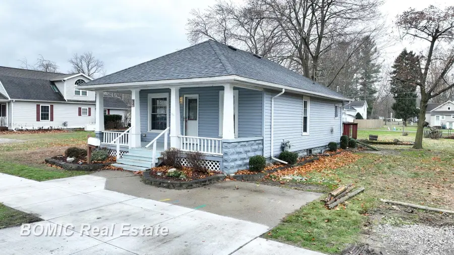 537 Chestnut ST, Vassar, MI 48768 - #2