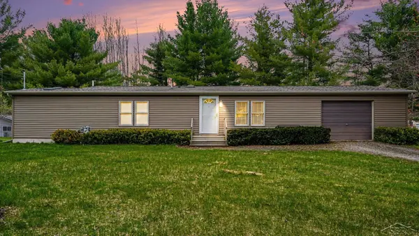 1553 Mills RD, Prescott, MI 48756