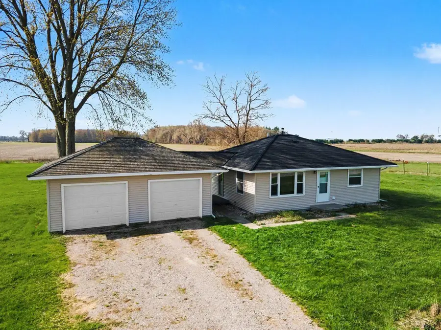 19395 Dice RD, Merrill, MI 48637 - #2