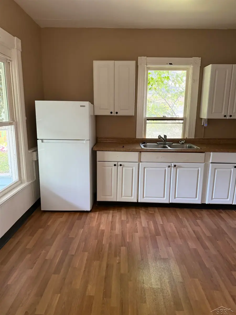 711 S Bond ST, Saginaw, MI 48602 - #3