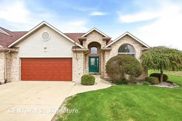 11 Willow Pointe DR, Freeland, MI 48623