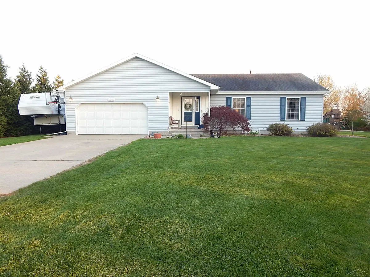 2880 E Fisher RD, Monitor, MI 48706 - #1