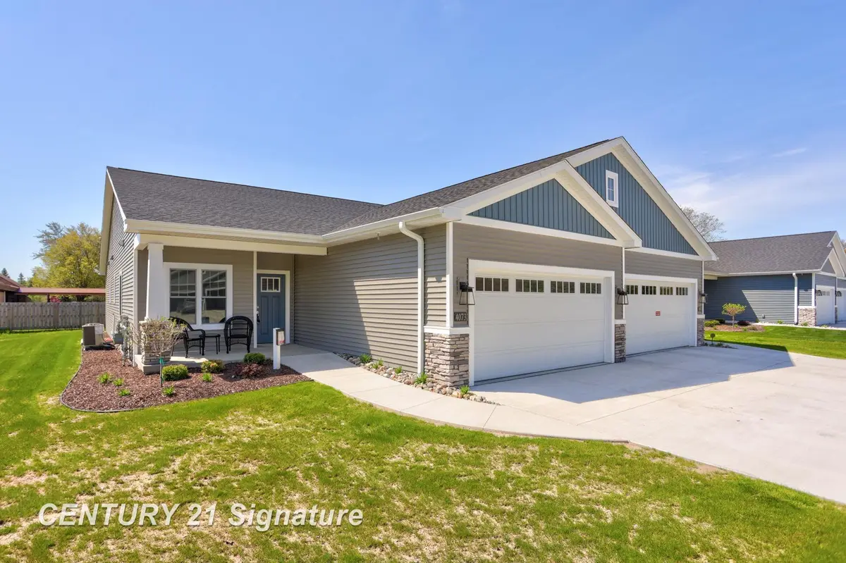 4092 Woodburn CT, Saginaw, MI 48603 - #1
