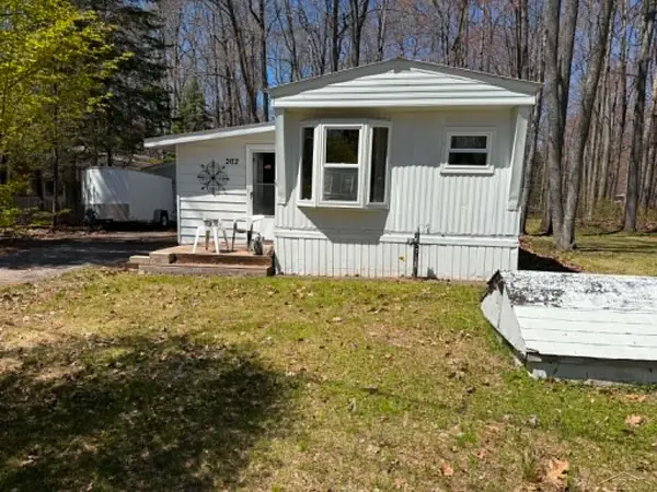202 Highland, Roscommon, MI 48653