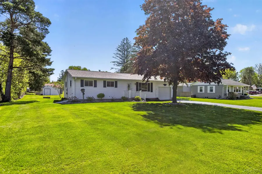 1323 Joseph ST, Saginaw, MI 48638 - #3