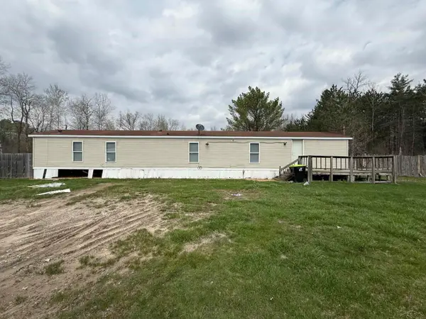 4965 Whitefeather RD, Rhodes, MI 48652