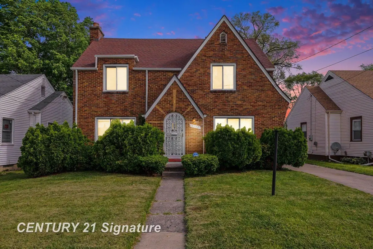 3237 Carter ST, Saginaw, MI 48601 - #1