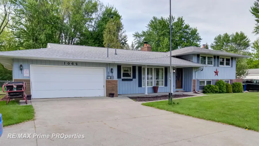 1062 Orth RD, Saginaw, MI 48601 - #3
