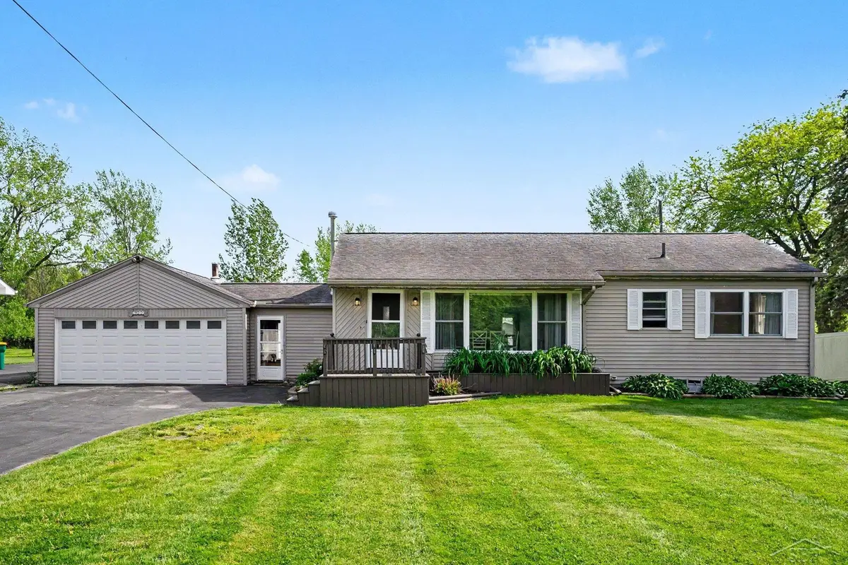 4300 Wheeler RD, Bangor, MI 48706 - #1