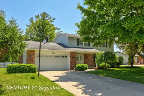 430 Cranbrook DR, Saginaw, MI 48638