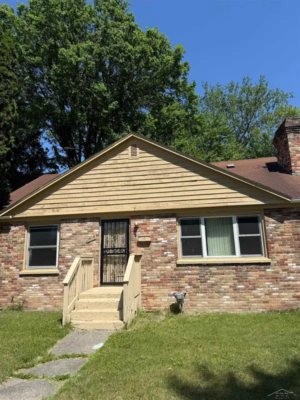 2506 Owen ST, Saginaw, MI 48601