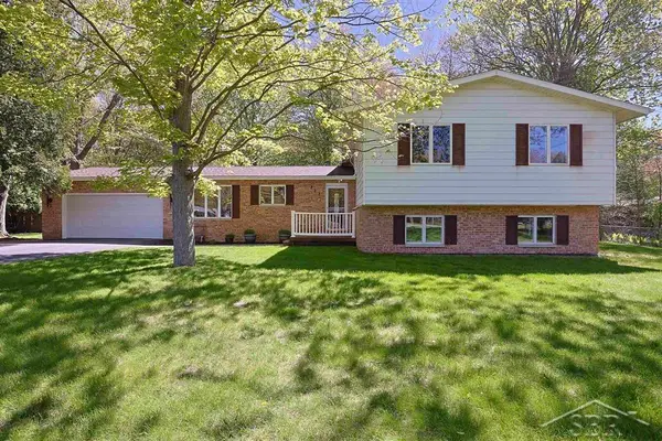 723 S Osborne DR, Midland, MI 48640