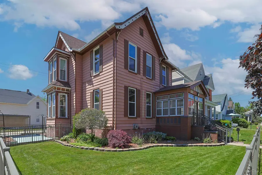 601 N Van Buren ST, Bay City, MI 48708 - #2