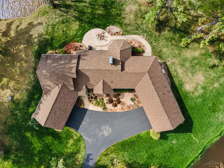 4589 N Island DR, Sanford, MI 48657 - #3