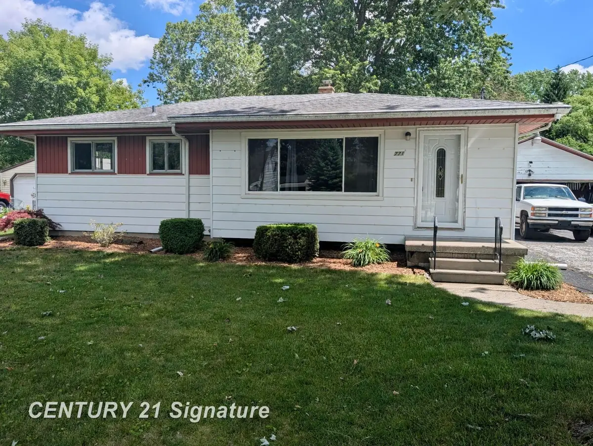 771 S Frost DR, Saginaw, MI 48638 - #1