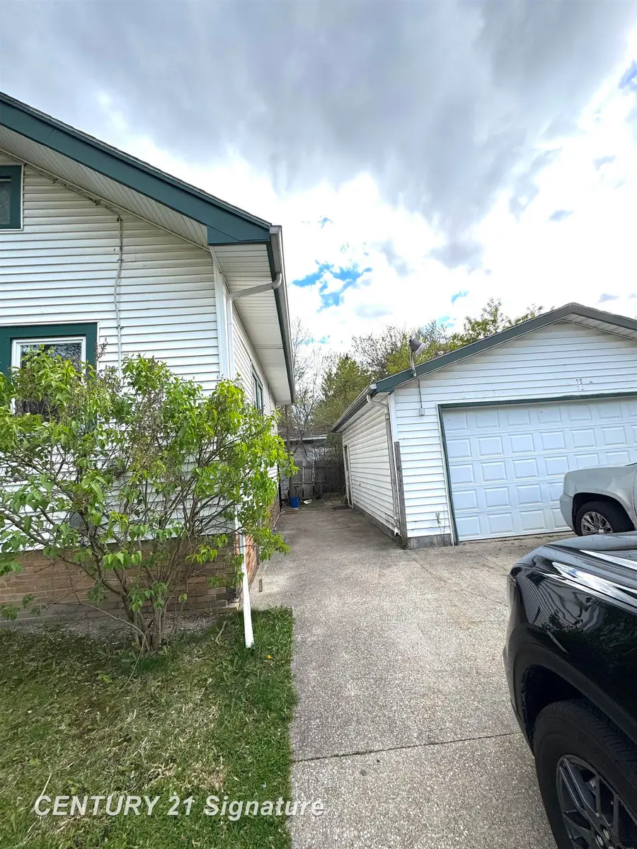 903 S Mason ST, Saginaw, MI 48602 - #3