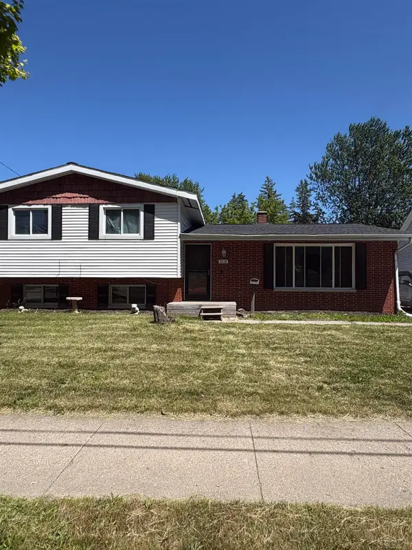 2518 Whitemore PL, Saginaw, MI 48602