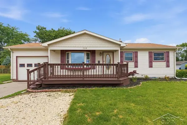 708 Piper DR, Saginaw, MI 48604