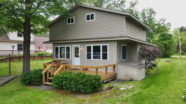 4344 Bay RD, Gladwin, MI 48624